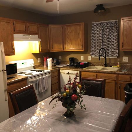 Entire Townhome Available Near Nice Park Library And Shopping Winston-Salem Buitenkant foto